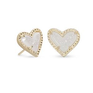 Kendra Scott Ari Heart Earrings iridescent Drusy